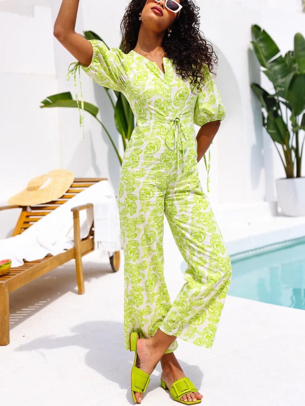 🤍 🍋‍🟩Ivy City Co Green Leaf‎ Print Jumpsuit Romper Playsuit Printed Summer